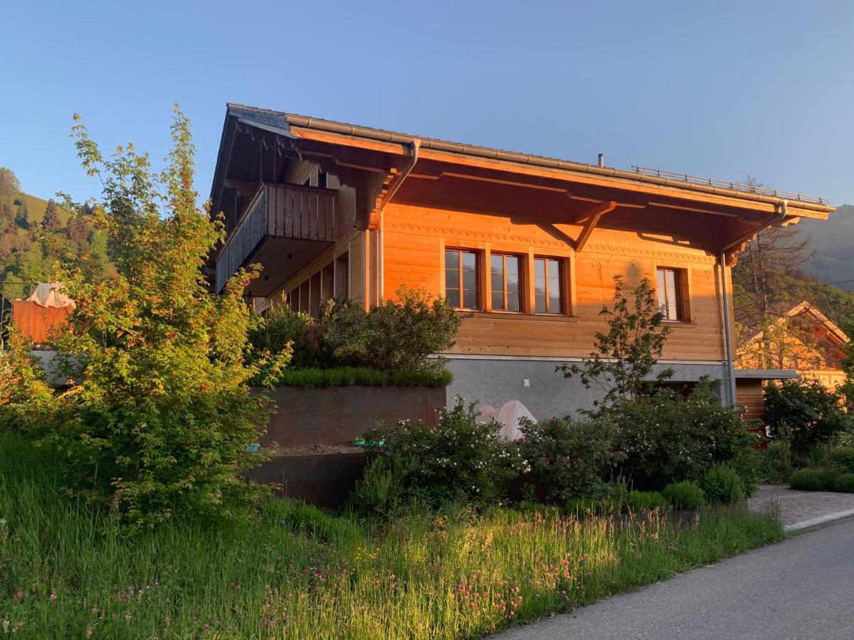 Chalet Park Apartment Mit Sauna Hamam Diemtigen Luaran gambar